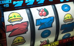 fishingslot ပလက်ဖောင်း Live Casino နှင့် Sportsbook ကစားနေသောမြင်ကွင်း